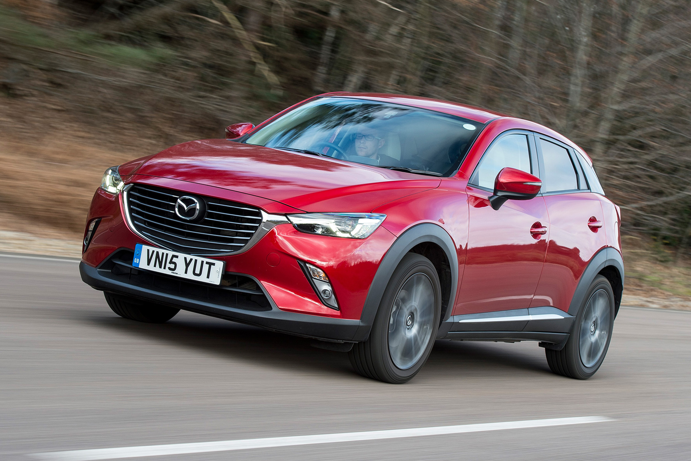 Mazda CX-3 - front tracking