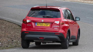 Suzuki Vitara S - rear cornering