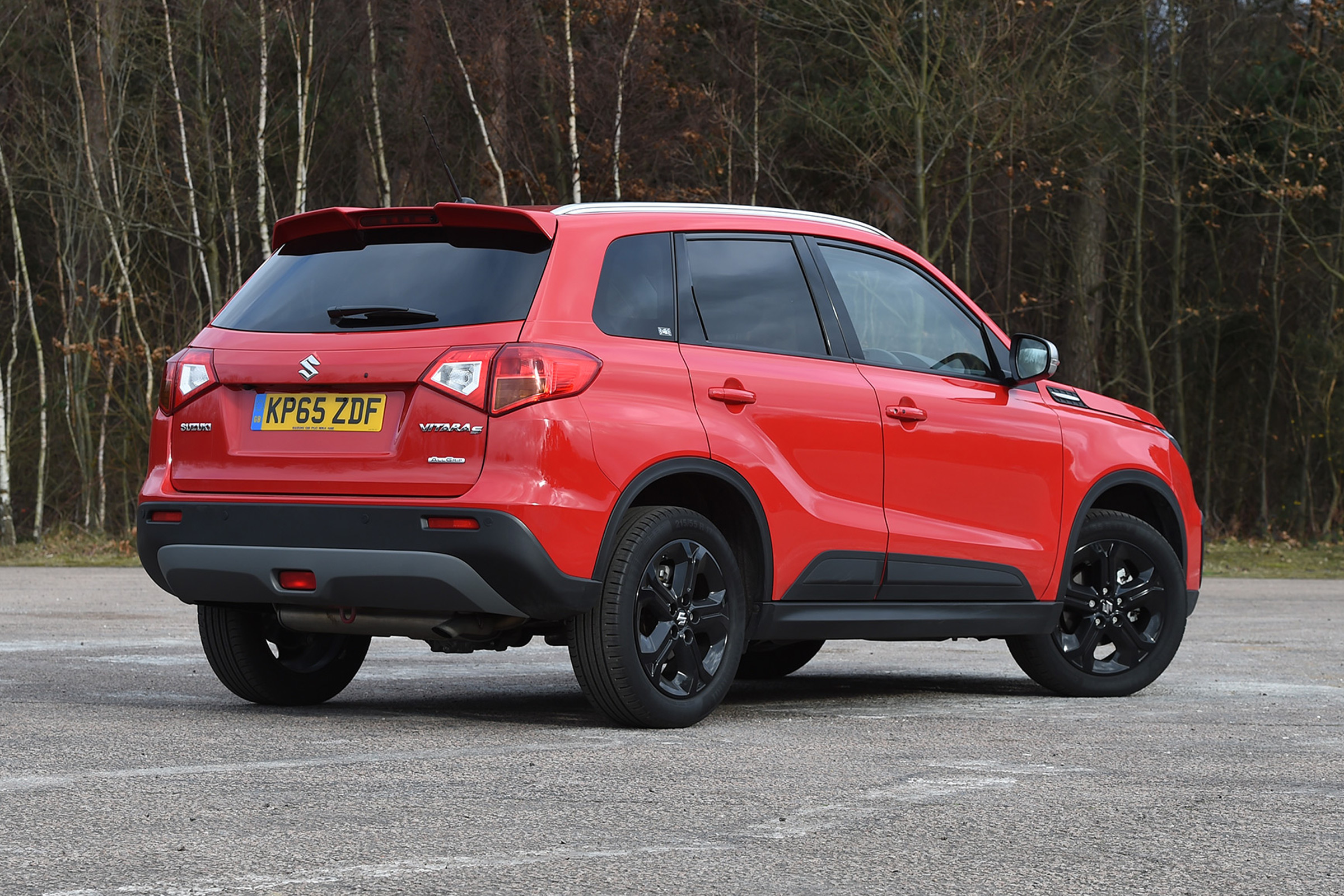 Suzuki Vitara S - rear quarter