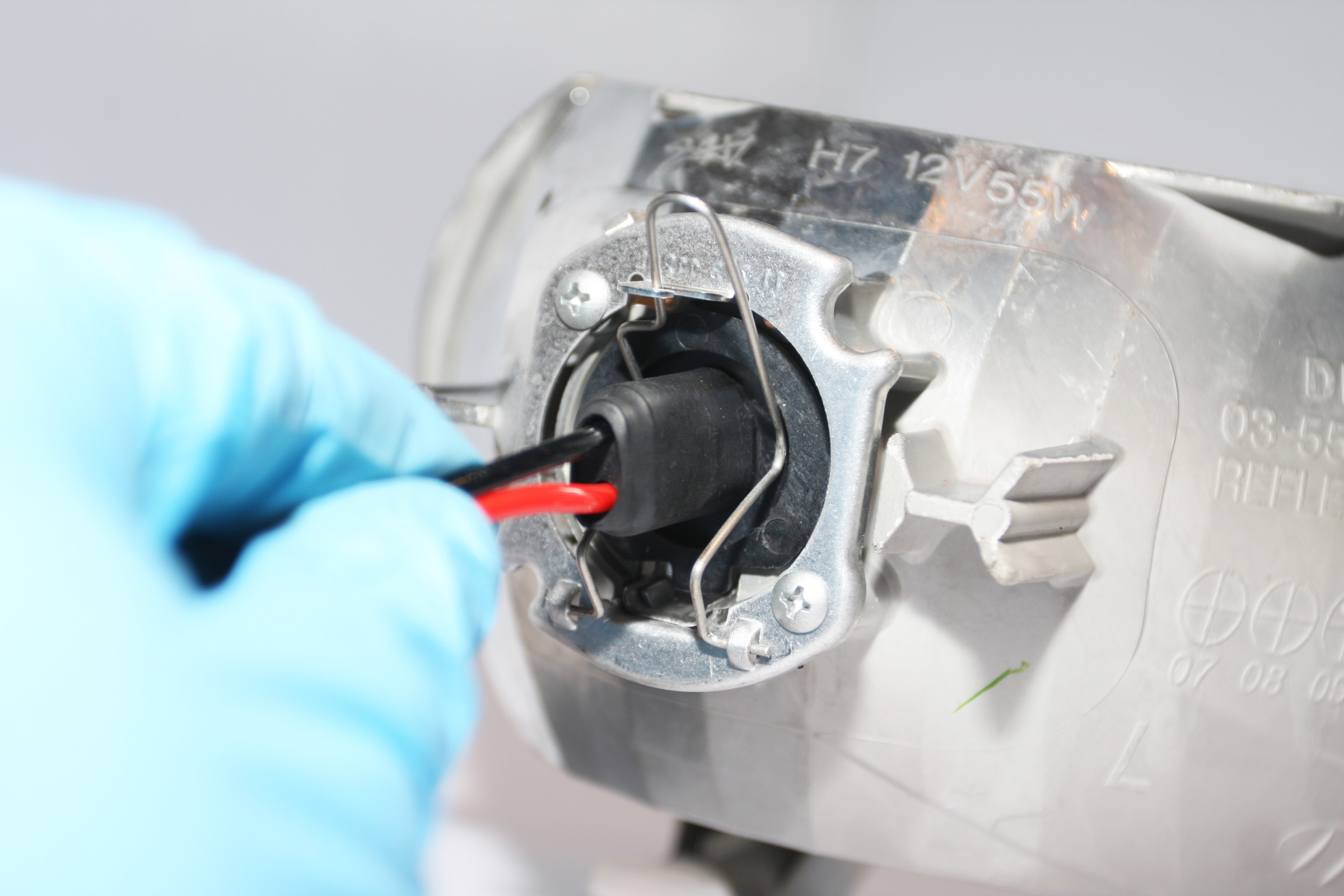 HID conversion kits - fitting 2