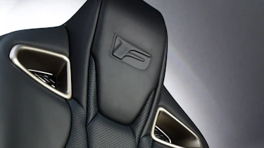 Lexus GS F - seat detail