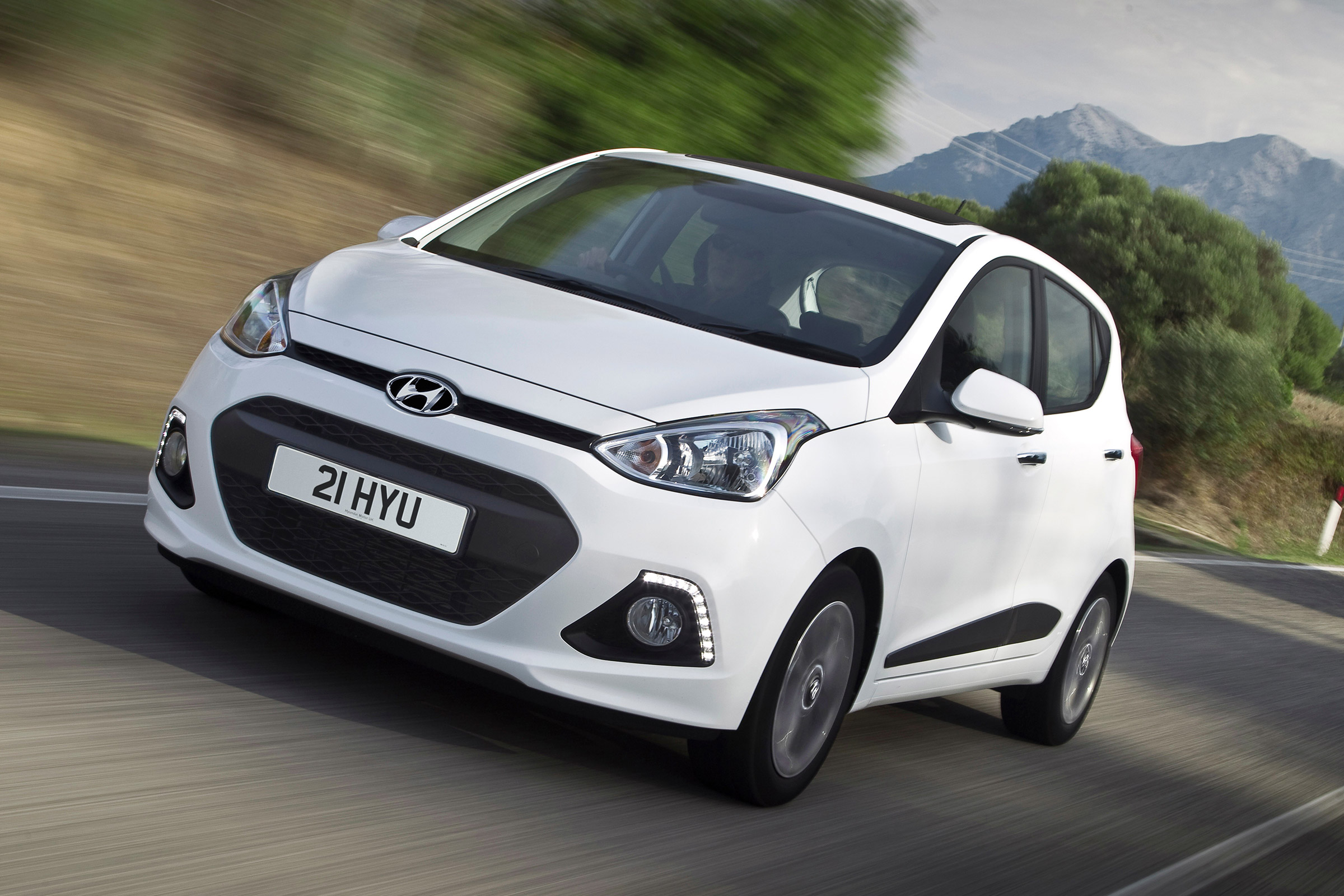 Hyundai i10 - front