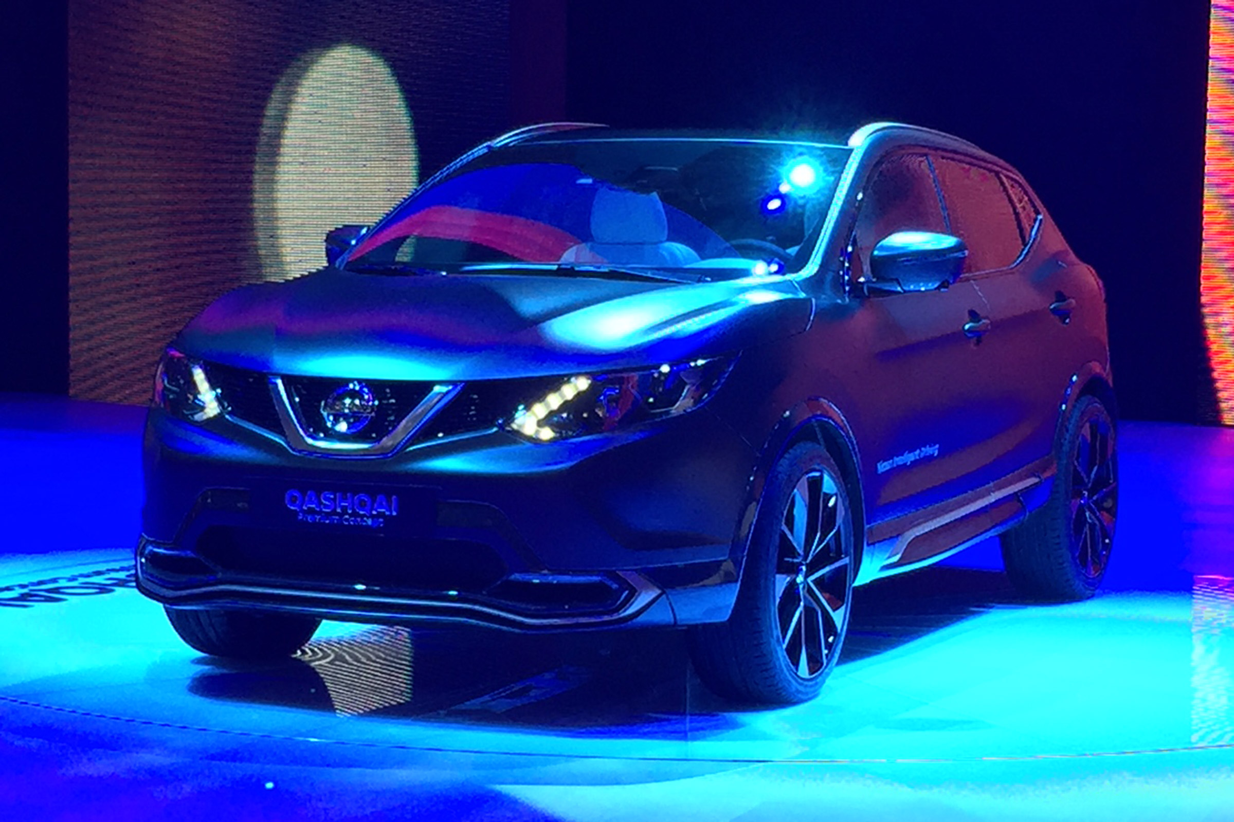 Nissan Qashqai Premium - Geneva show front