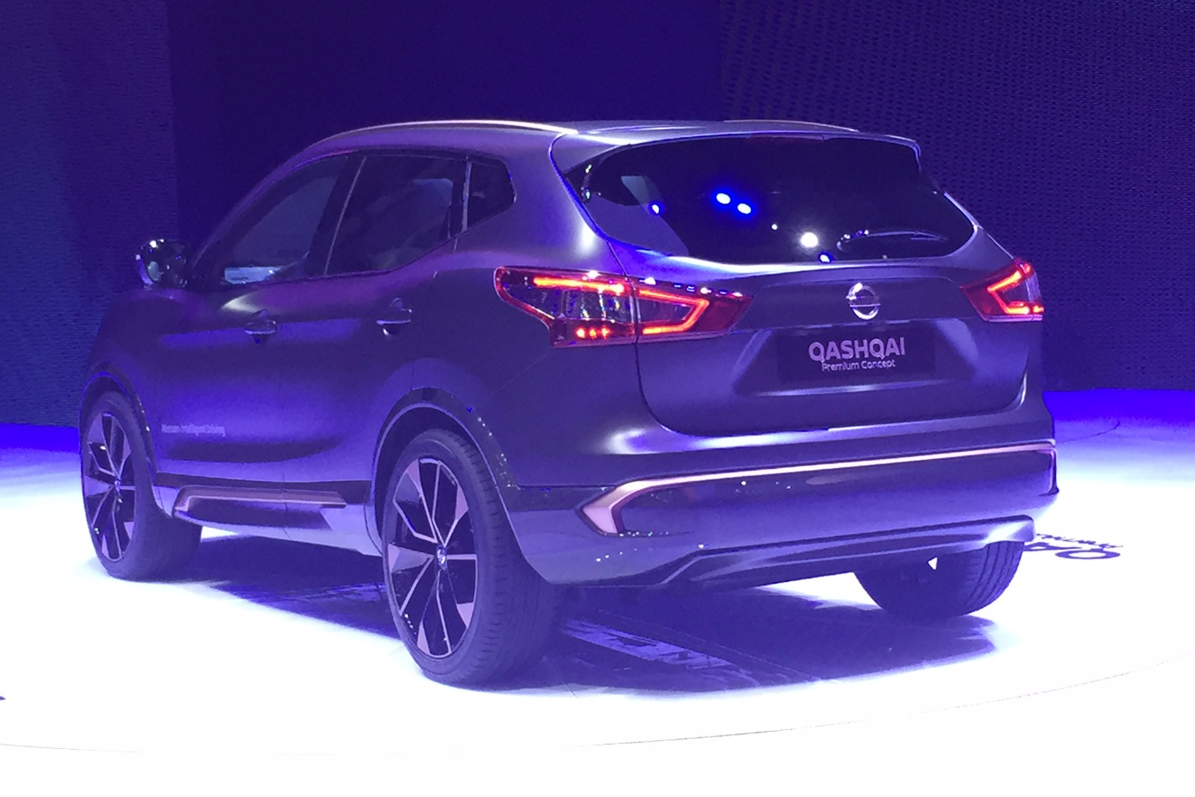 Nissan Qashqai Premium - Geneva show rear