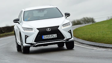 Lexus RX 200t - cornering
