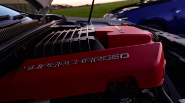 Lexus GS F vs Vauxhall VXR8 GTS - engines
