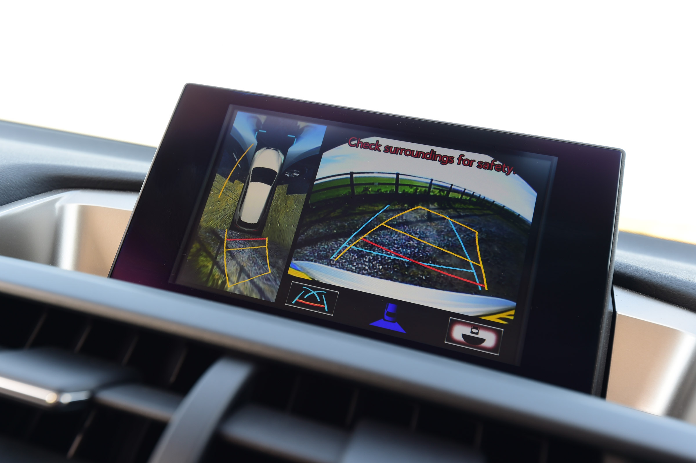 Lexus NX long-termer - parking camera