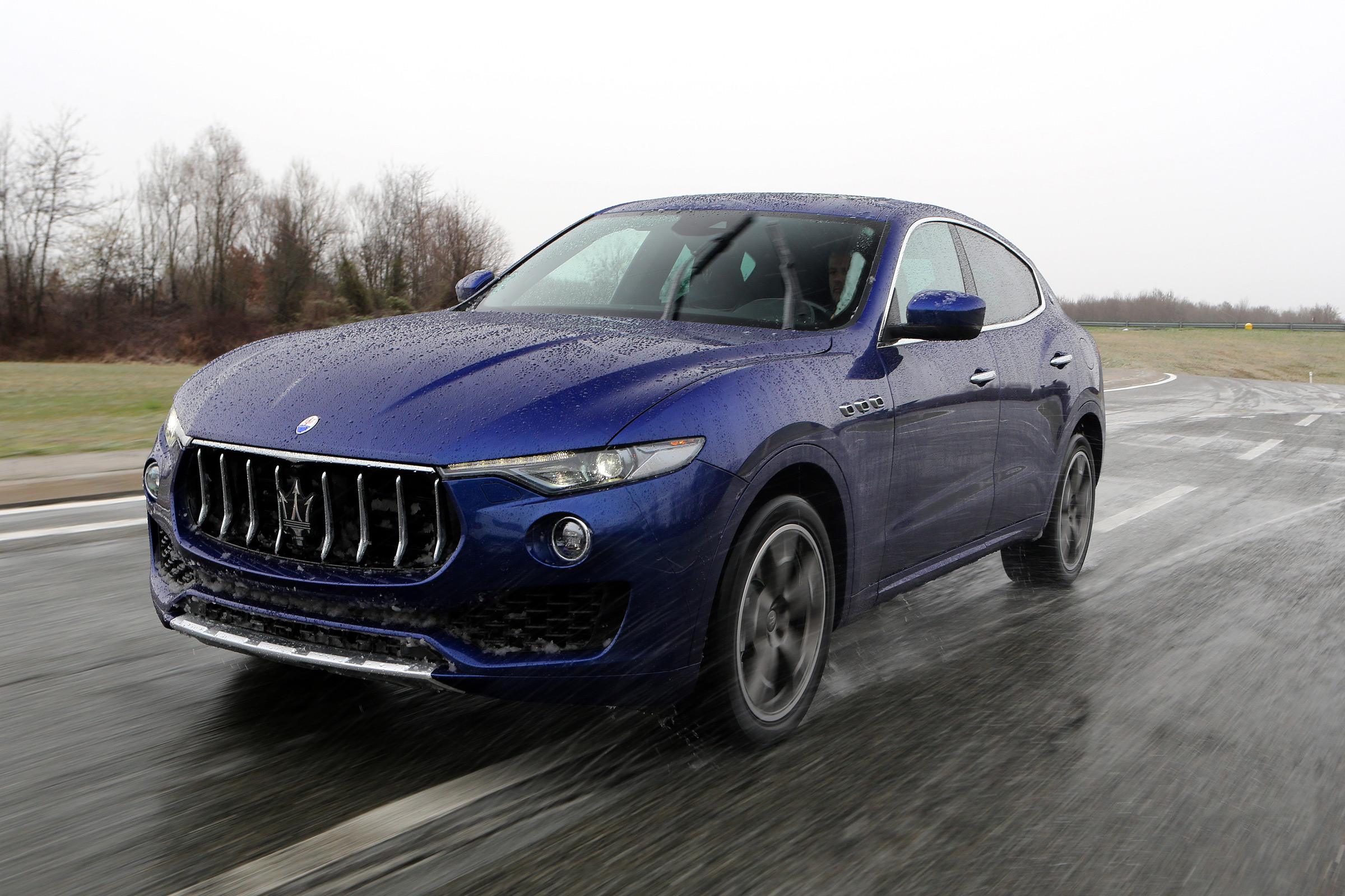 Maserati Levante - front wet