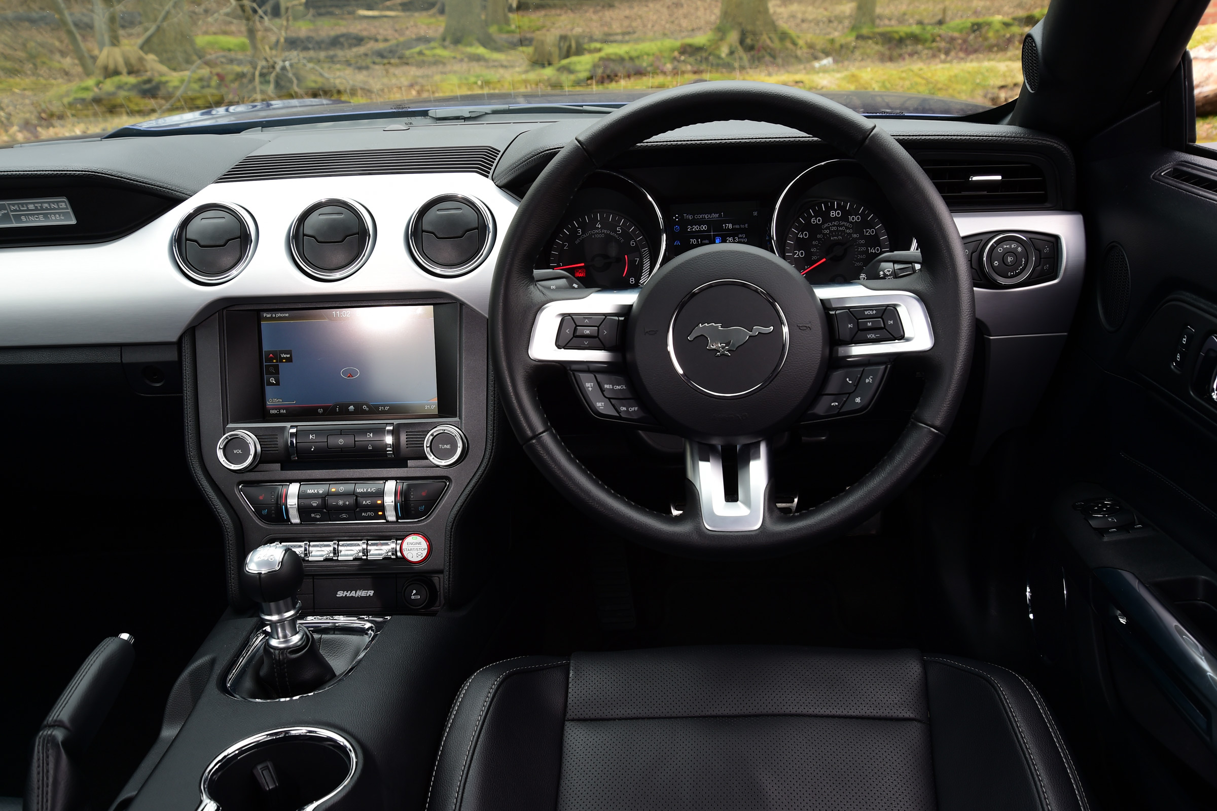 Ford Mustang 2.3 EcoBoost 2016 - interior