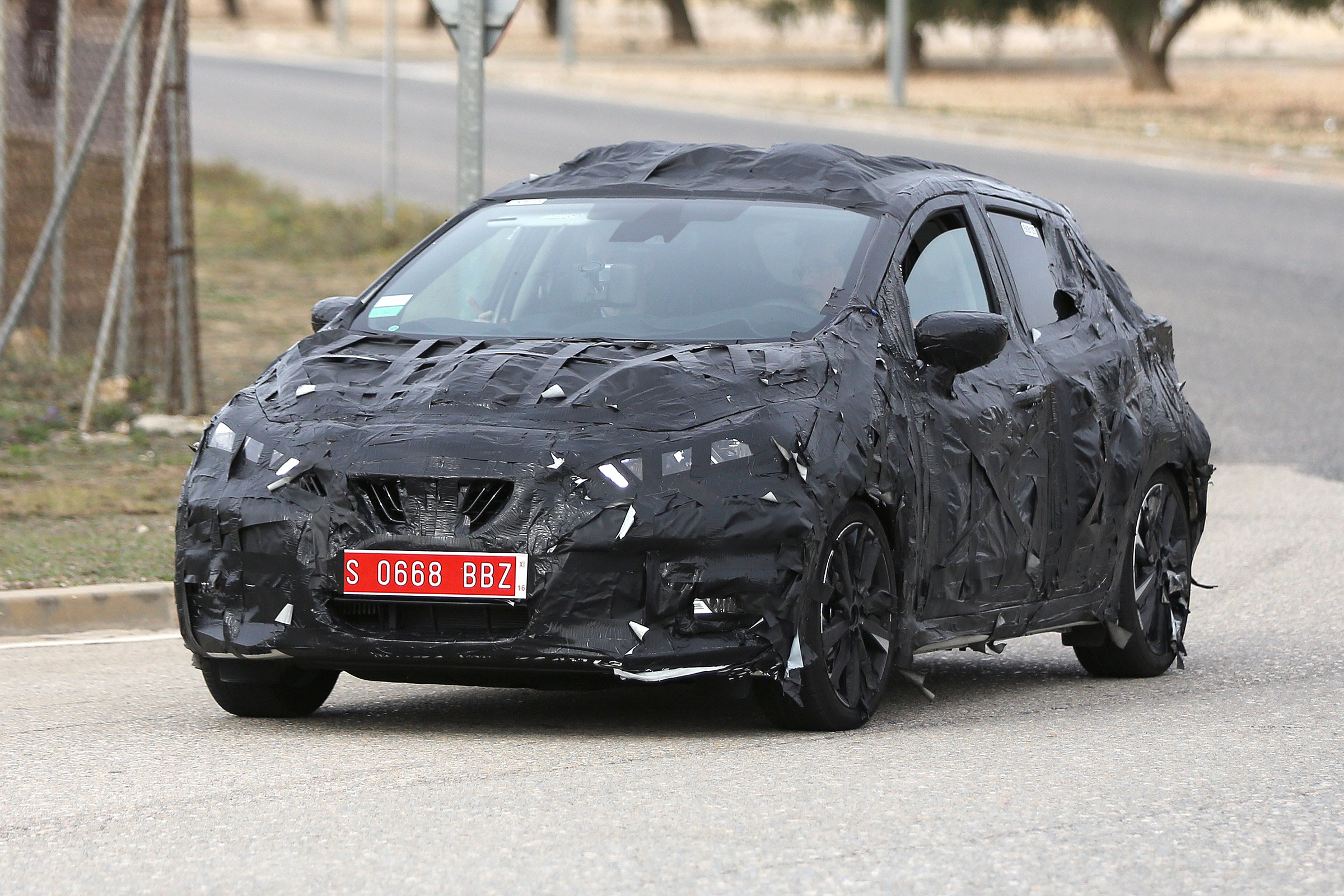 Nissan Micra 2016 front
