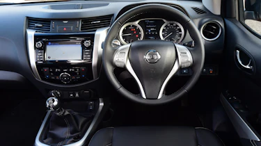 Nissan Navara - dash
