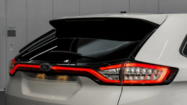 Ford Edge Vignale - studio rear close