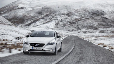 Volvo V40 Polestar Performance parts - front tracking