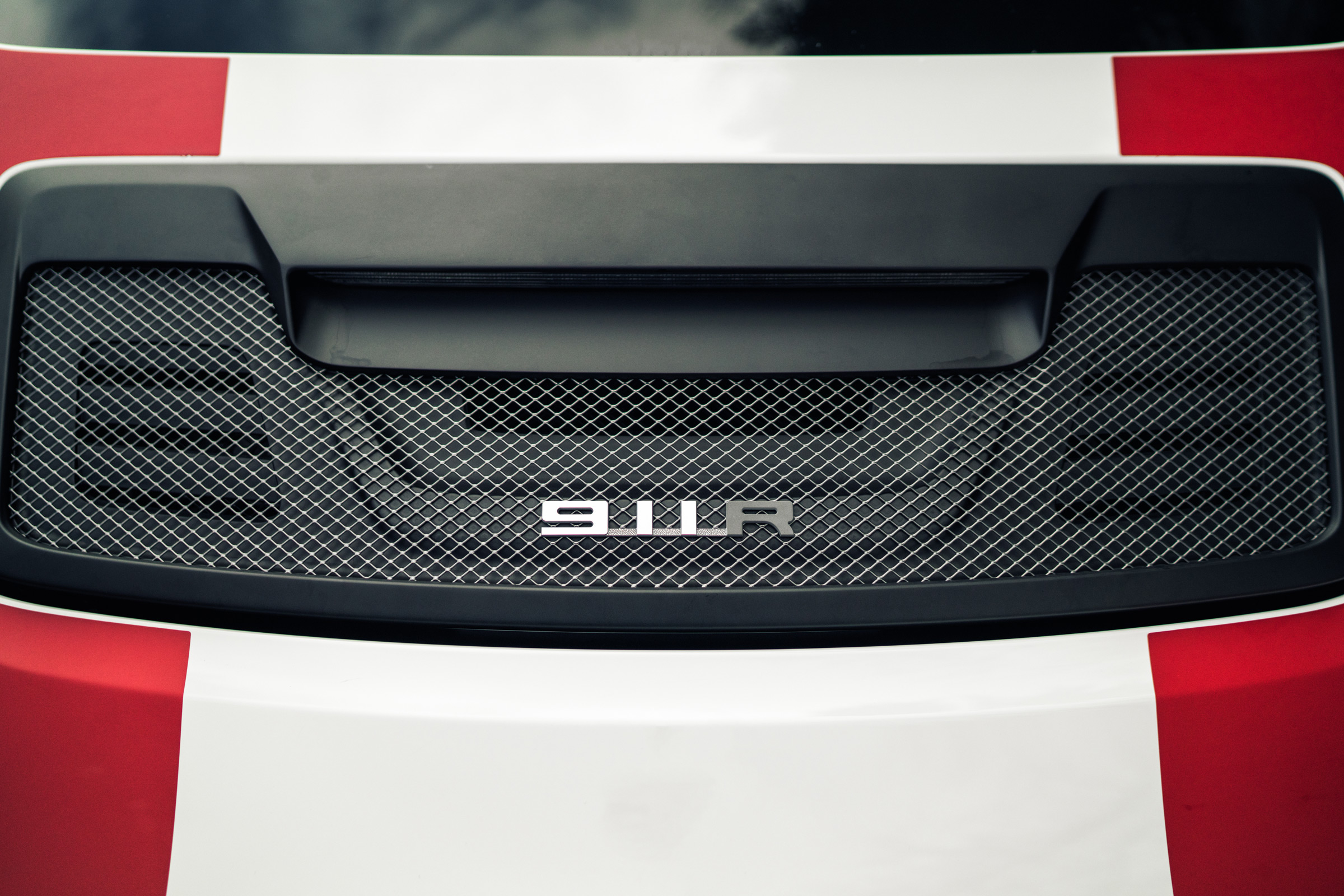 Porsche 911 R ride review - rear vent