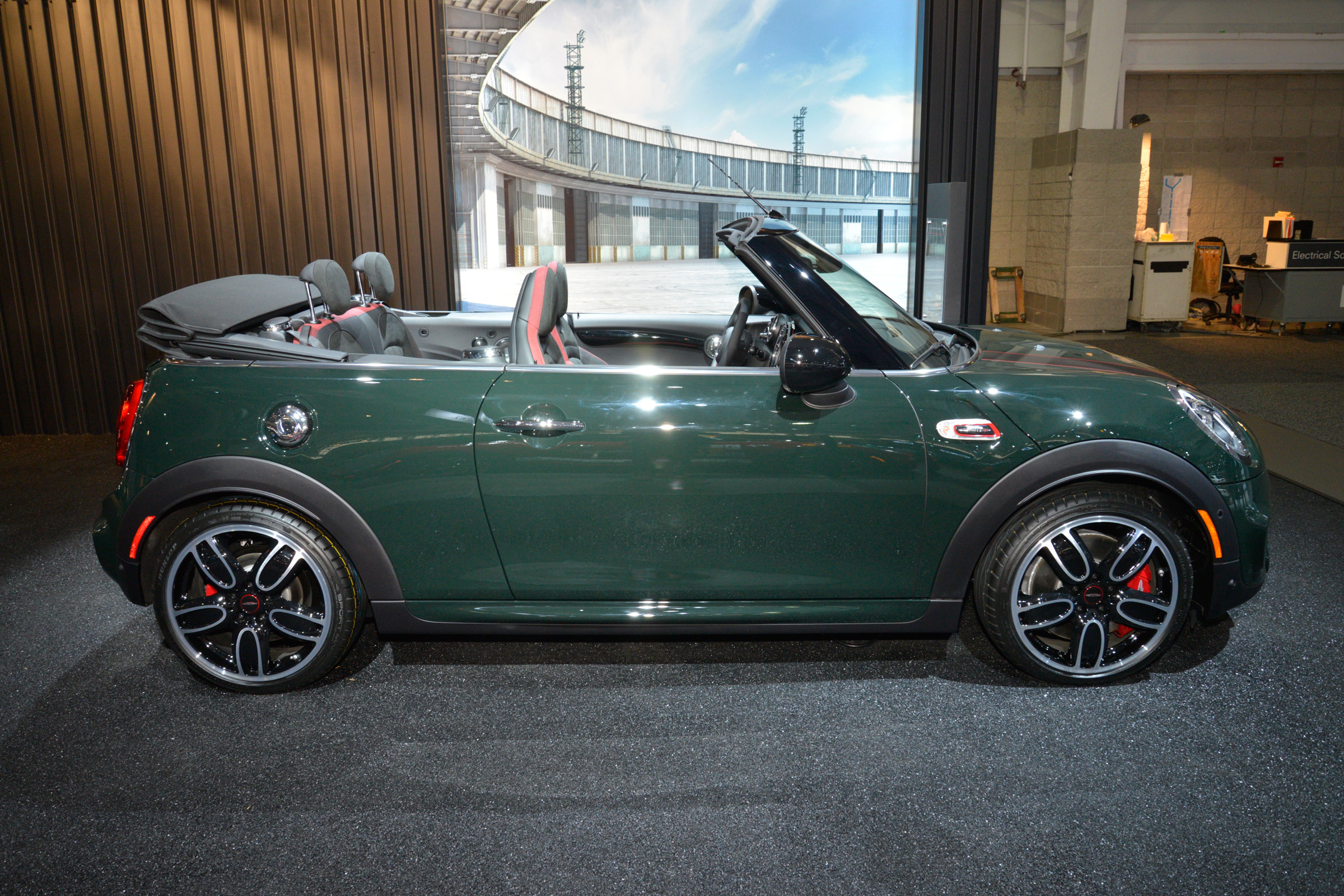 MINI John Cooper Works Convertible - New York side