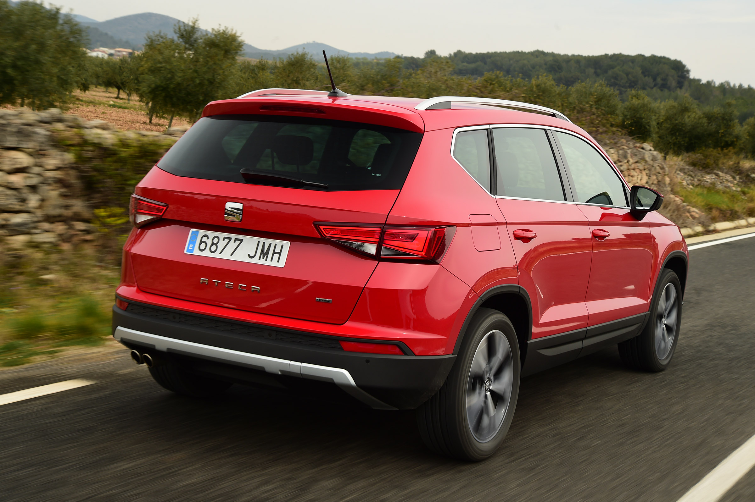 SEAT Ateca - rear tracking