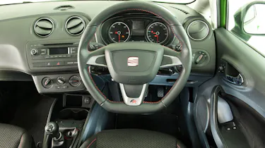 SEAT Ibiza used - dash