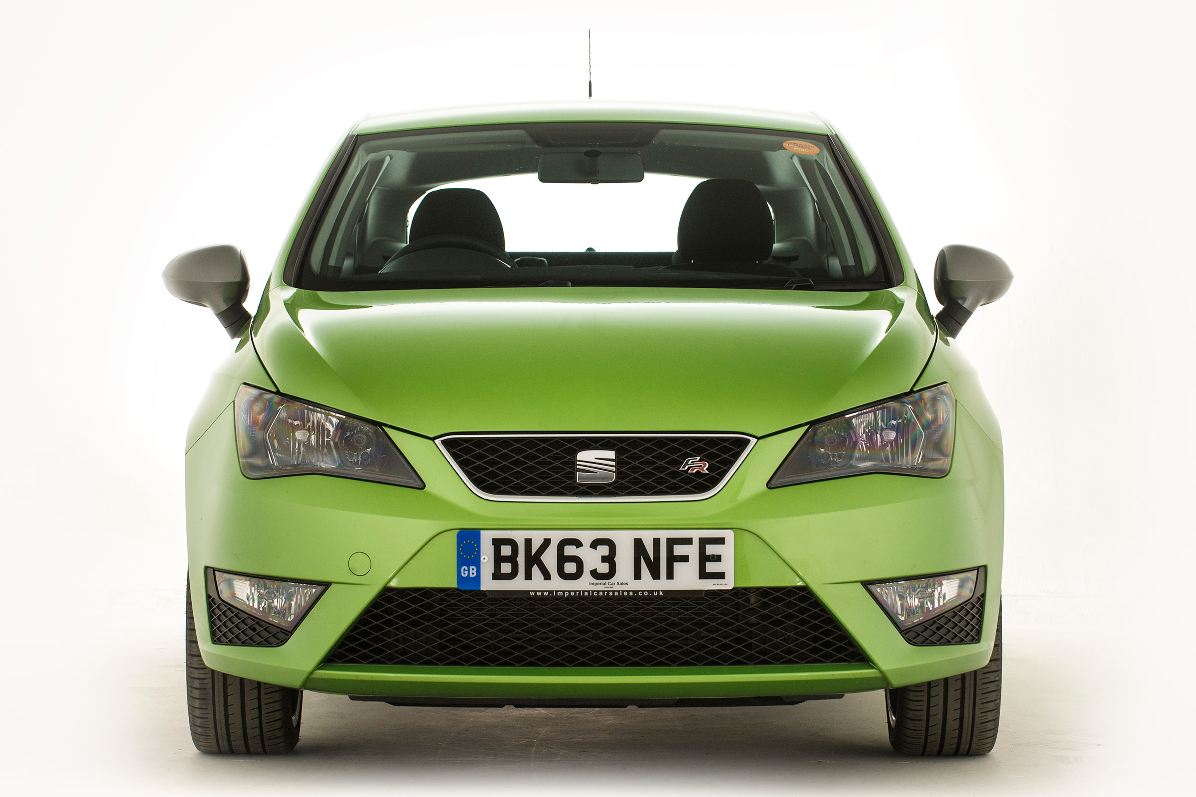 SEAT Ibiza used - full front