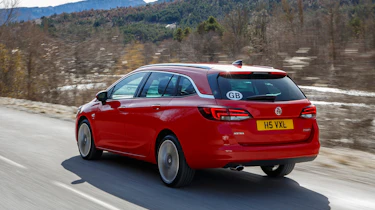 New Vauxhall Astra Sports Tourer - rear trackign 2