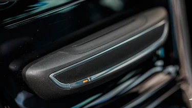 New Vauxhall Astra Sports Tourer - centre console