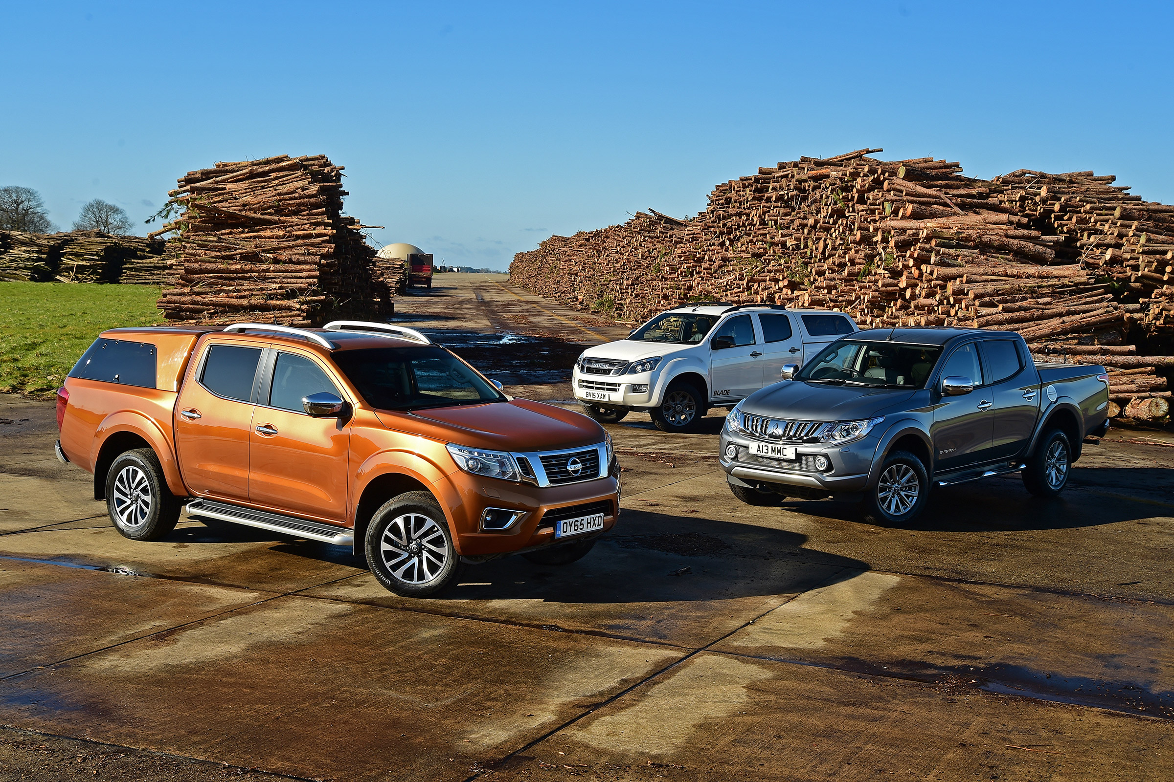 Nissan Navara vs Mitsubishi L200 vs Isuzu D-Max - main header