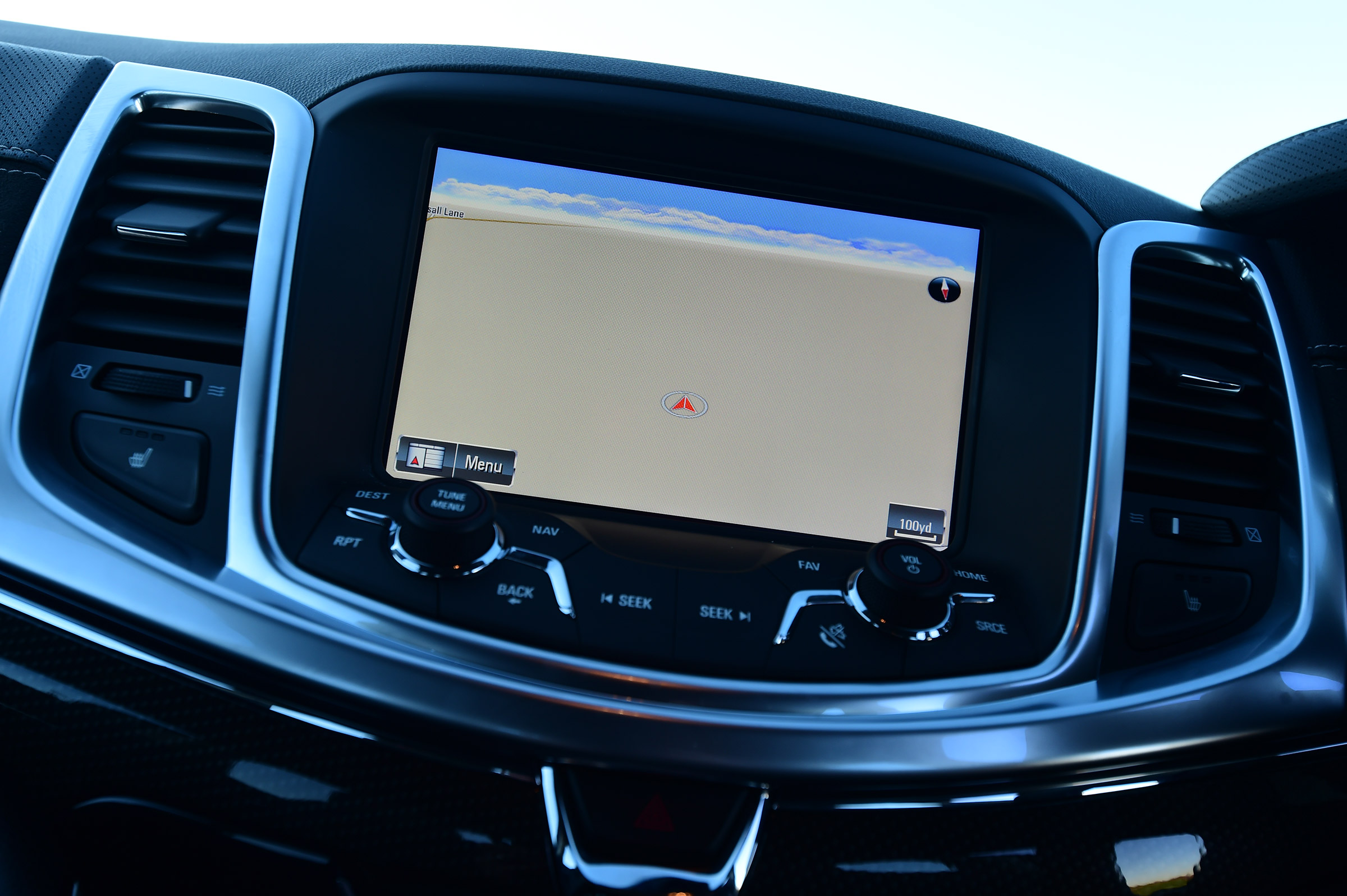 Vauxhall VXR8 GTS - sat-nav