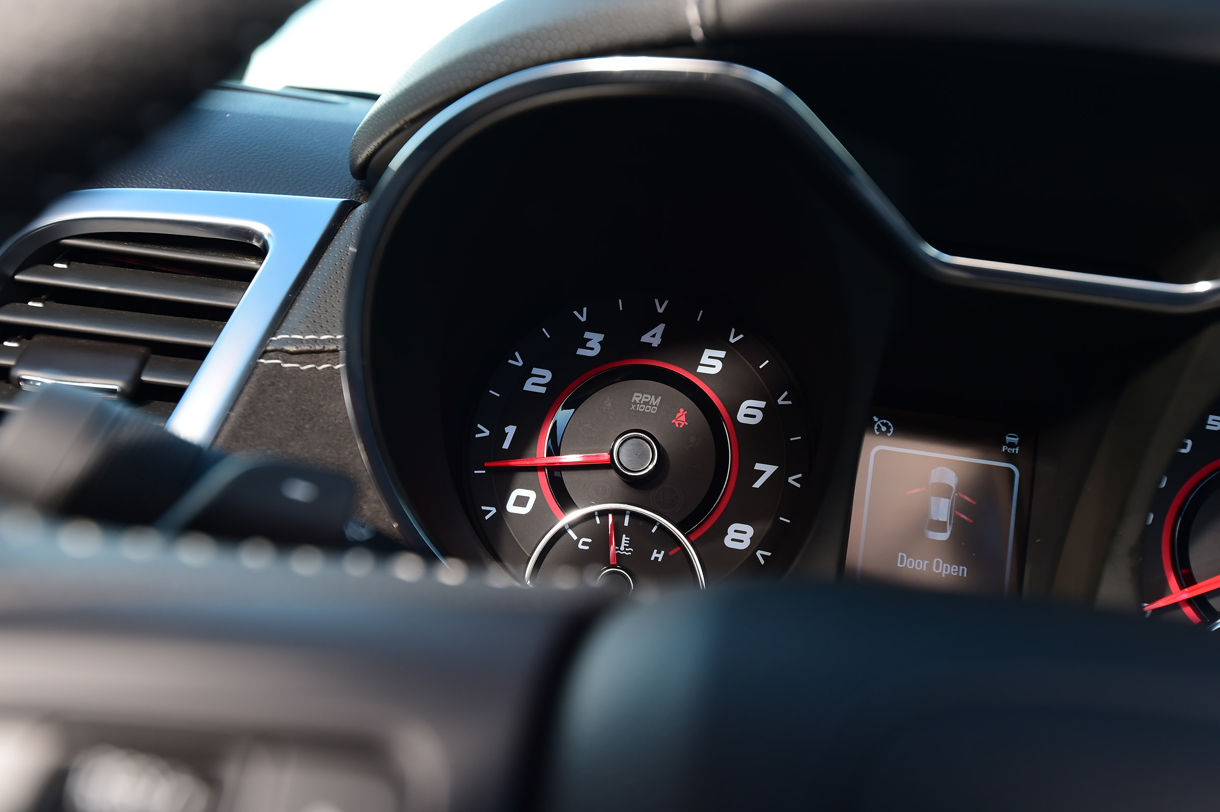 Vauxhall VXR8 GTS - dials