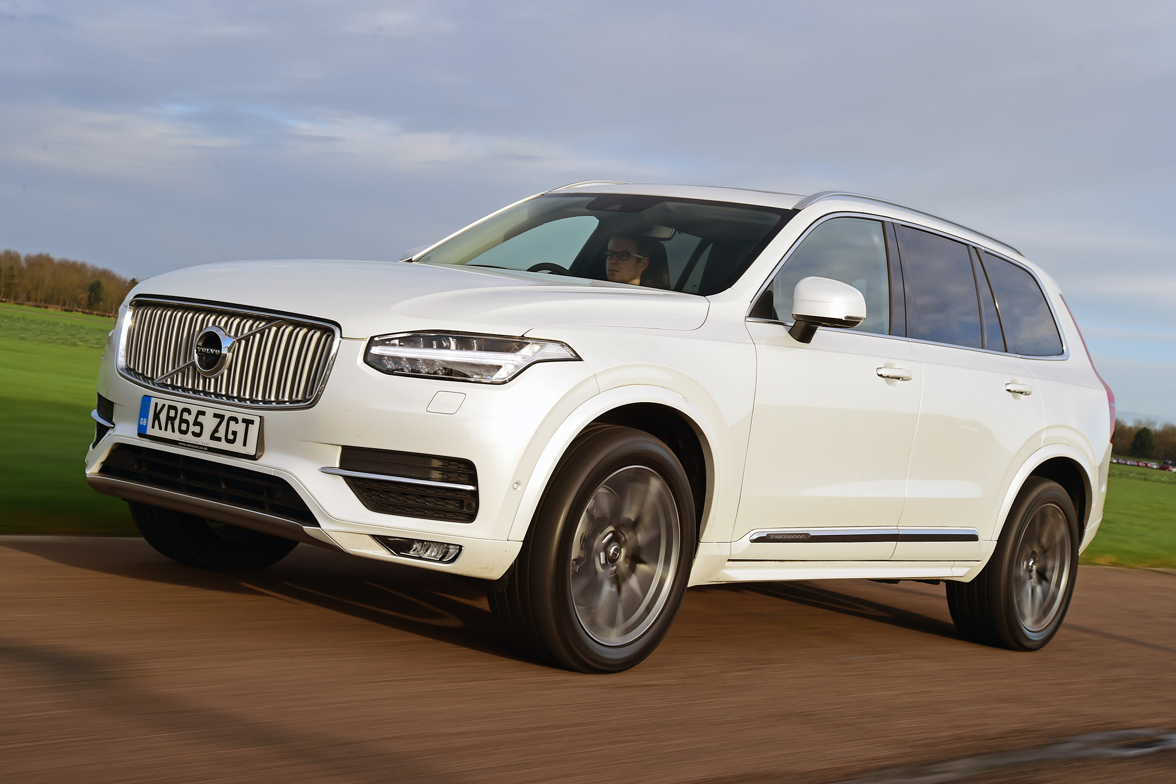 Volvo XC90 long term - front/side