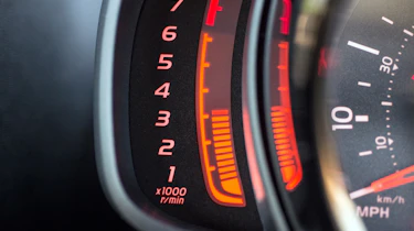 Toyota Aygo x-clusiv - rev counter