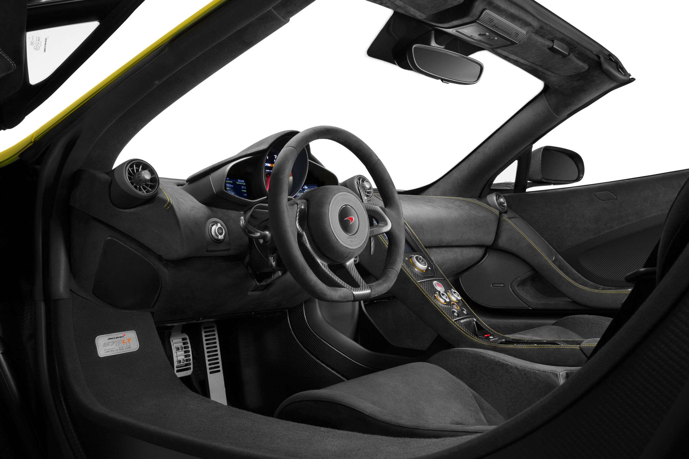 McLaren 675LT Spider 2016 - interior
