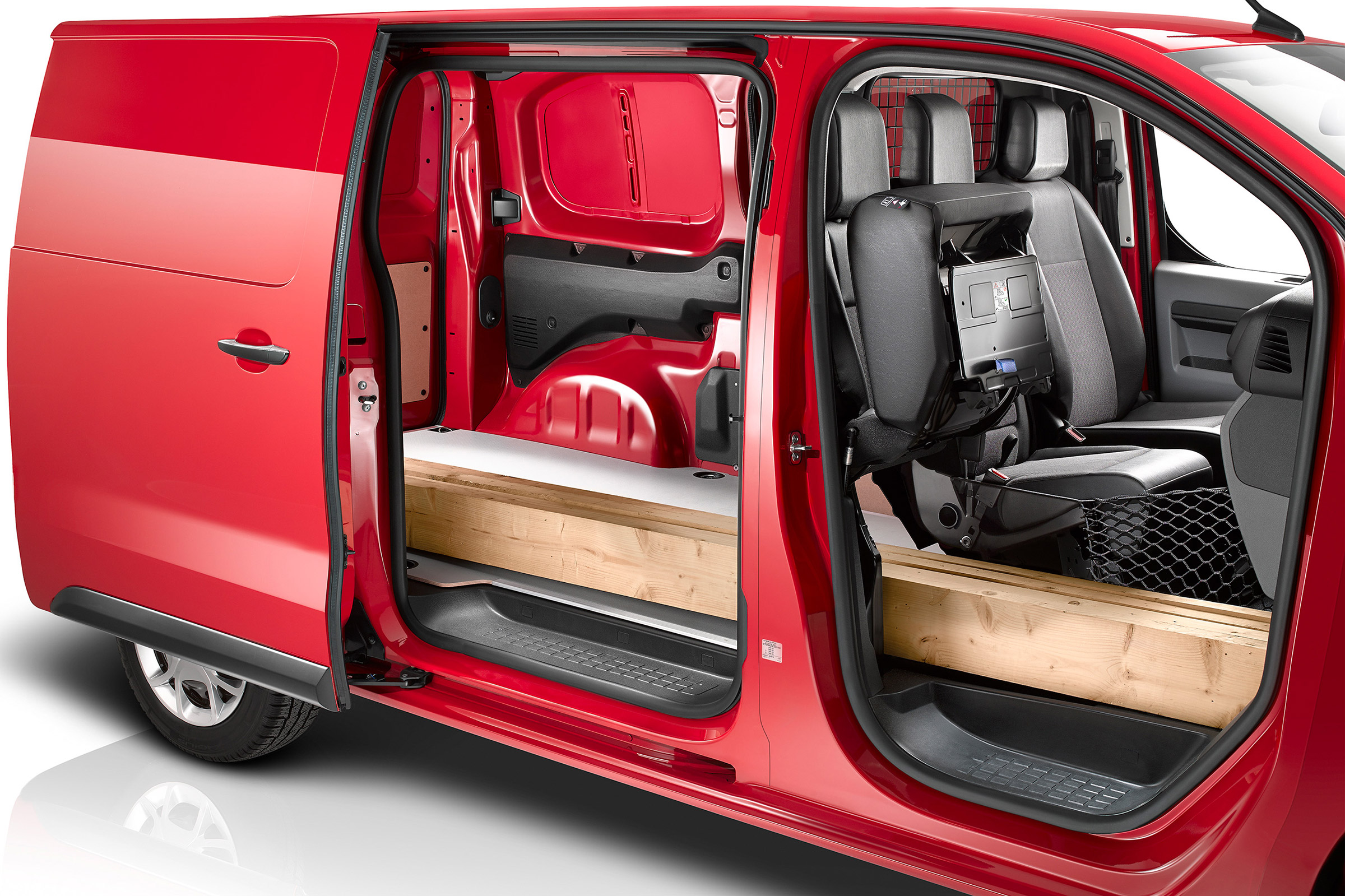 Citroen Dispatch side doors open