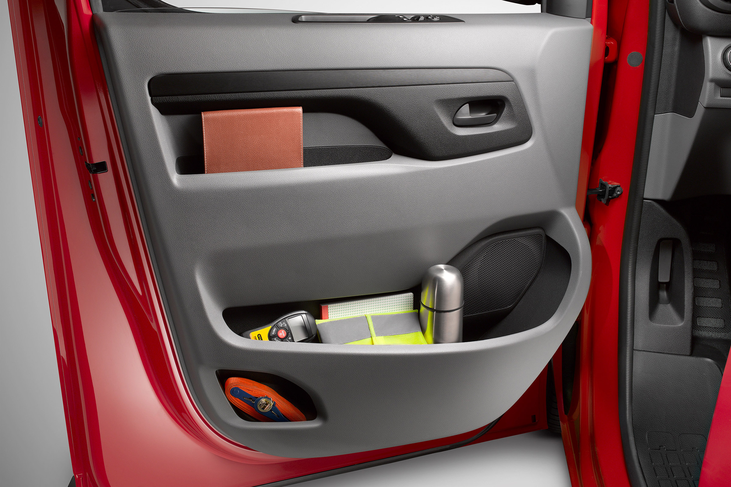 Citroen Dispatch doors