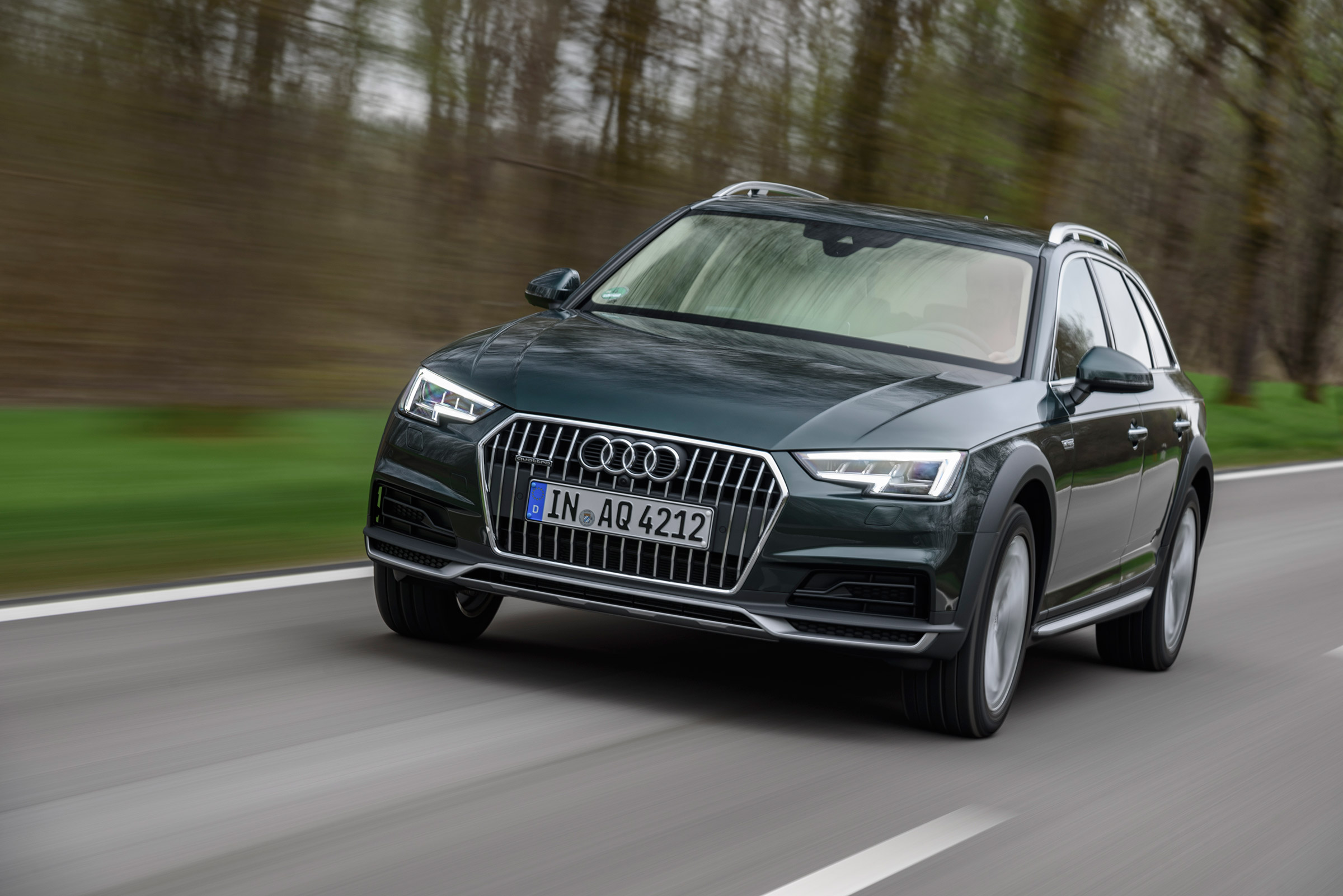 Audi A4 Allroad front far