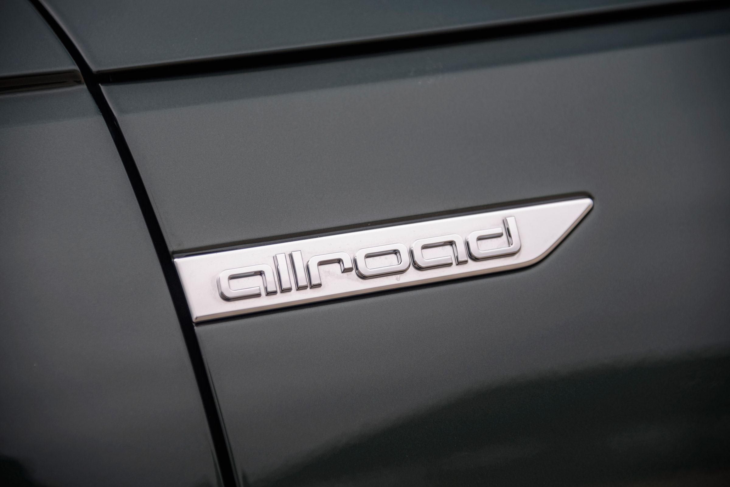 Audi A4 Allroad badge