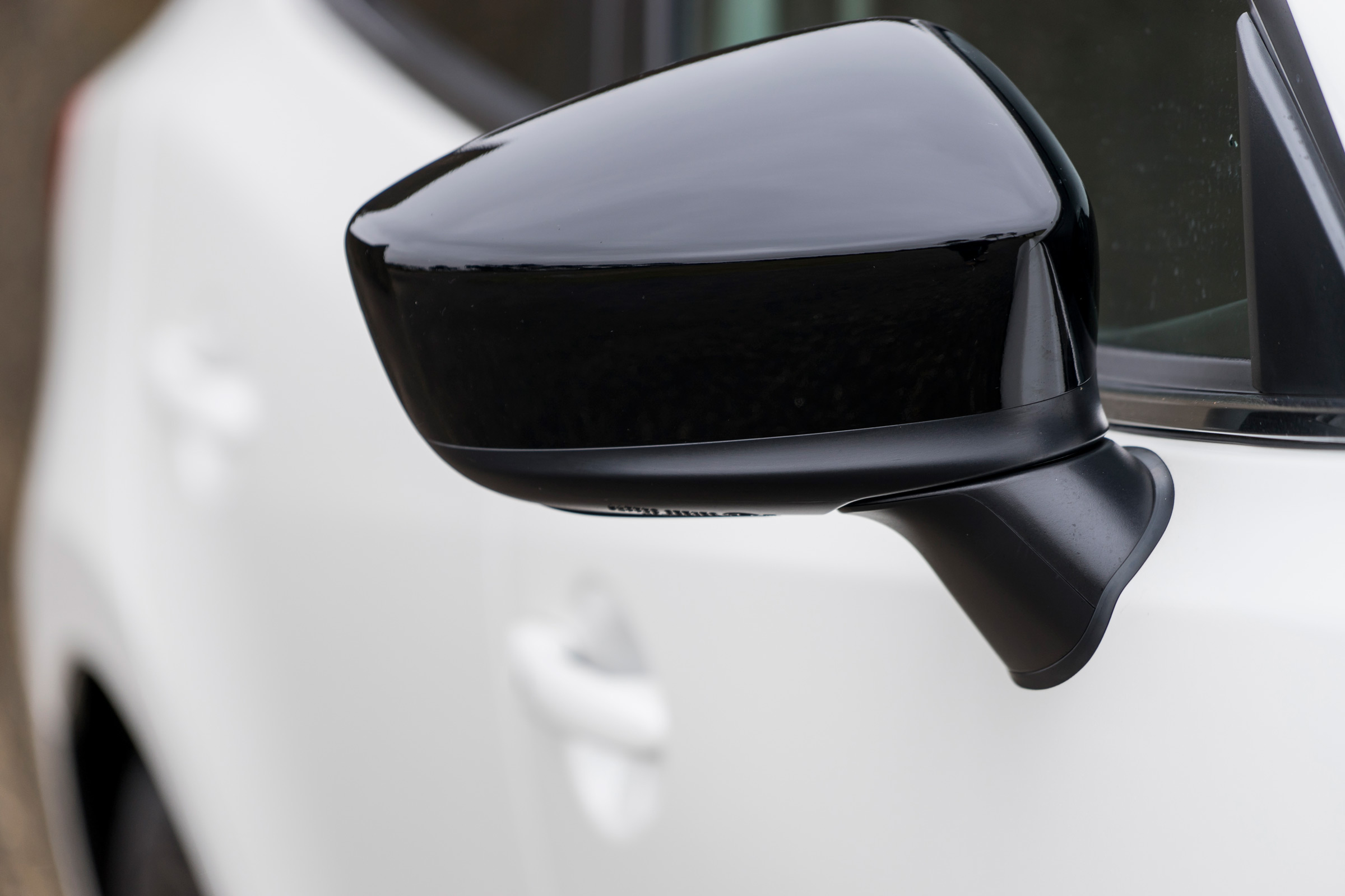Mazda 3 Sport Black - door mirror