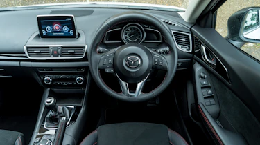 Mazda 3 Sport Black - interior