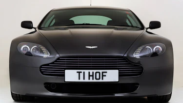 Aston Martin Vantage (used) - full front