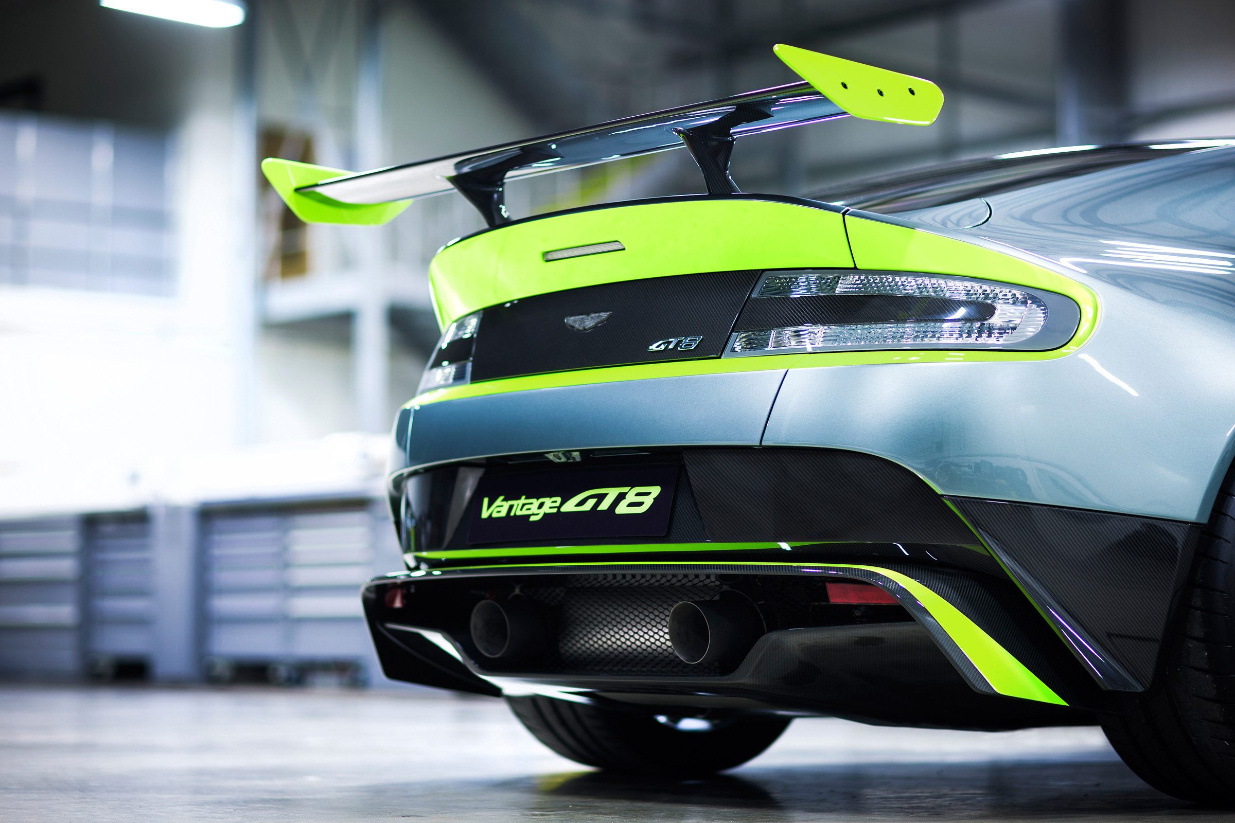 Aston Martin Vantage GT8 - rear detail