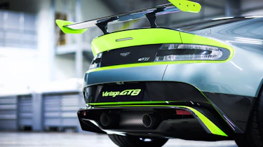 Aston Martin Vantage GT8 - rear detail