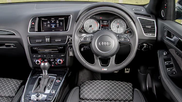 Audi SQ5 Plus 2016 - interior