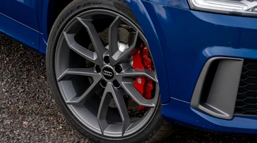 Audi RS Q3 Performance 2016 - wheel