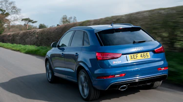 Audi RS Q3 Performance 2016 - rear tracking