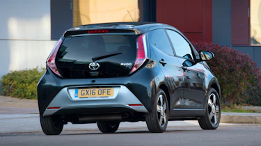 Toyota Aygo x-clusiv - rear