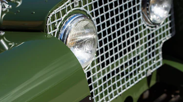 Land Rover Series 1 Reborn - grille