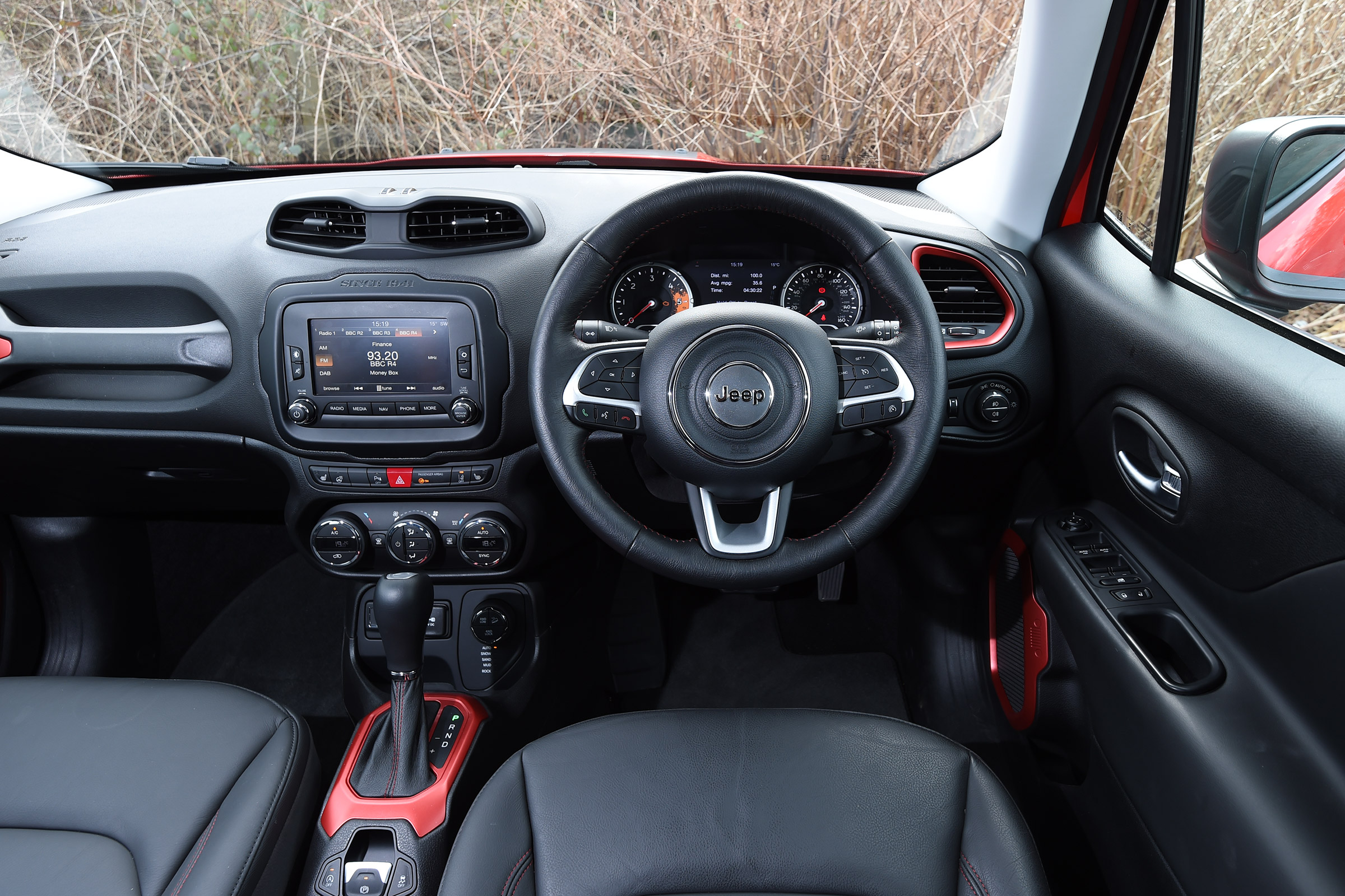Jeep Renegade - dash