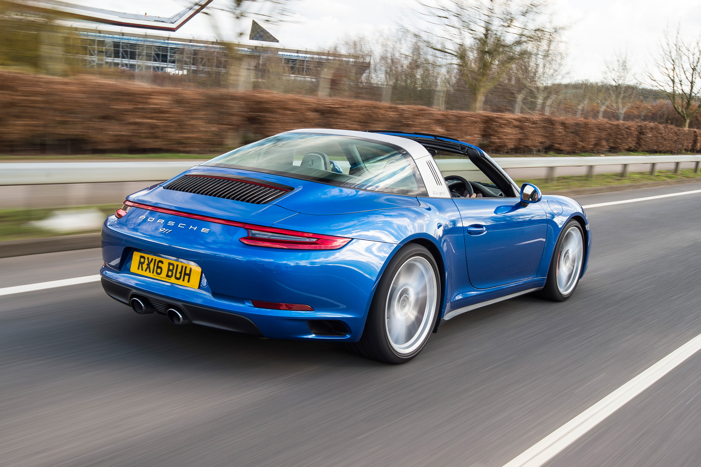 Porsche 911 Targa 2016 UK - rear tracking 2