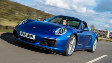 Porsche 911 Targa 2016 UK - front tracking