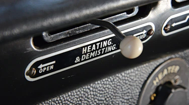 Mercedes GLE 350d - front cornering