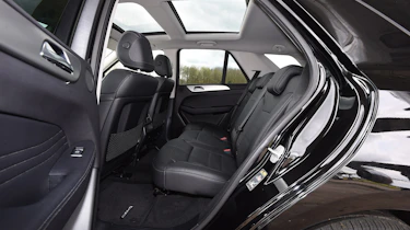 Mercedes GLE 350d - rear seats