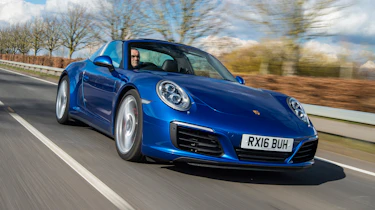 Porsche 911 Targa 2016 UK - front tracking 2